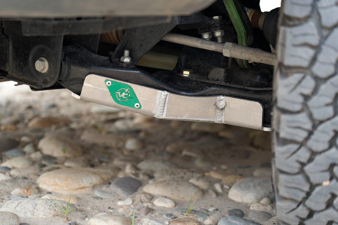 FRONT LOWER CONTROL ARM SKID PLATE, 07-UP SPRINTER