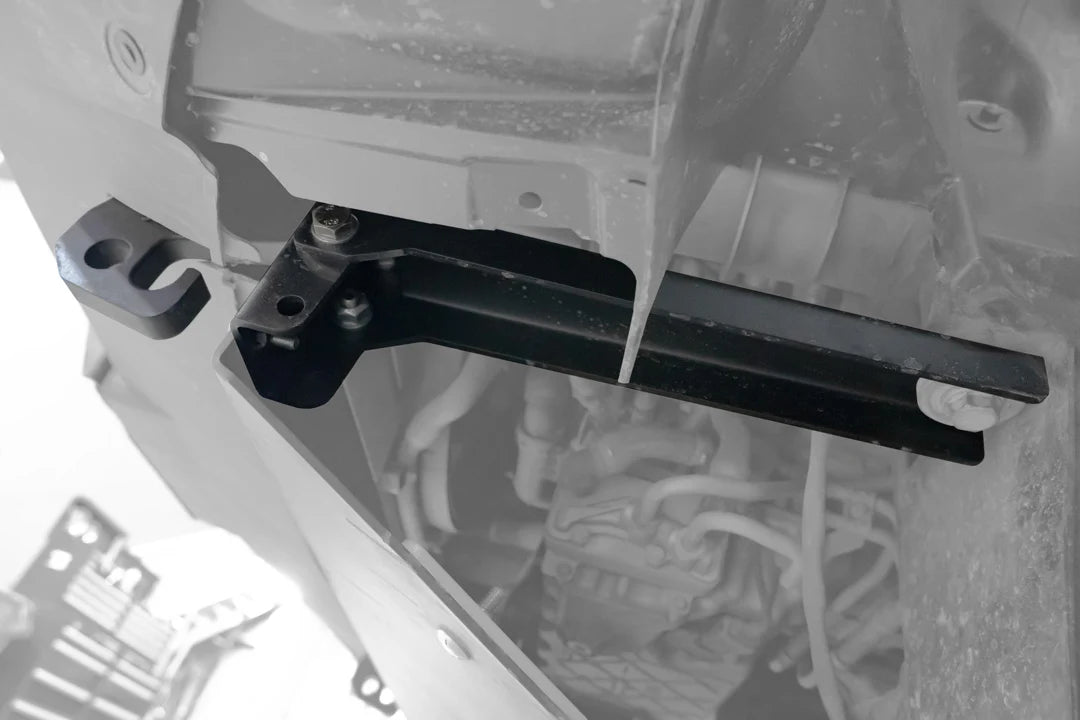 FRONT TOW POINT, PAIR - SPRINTER 14-UP