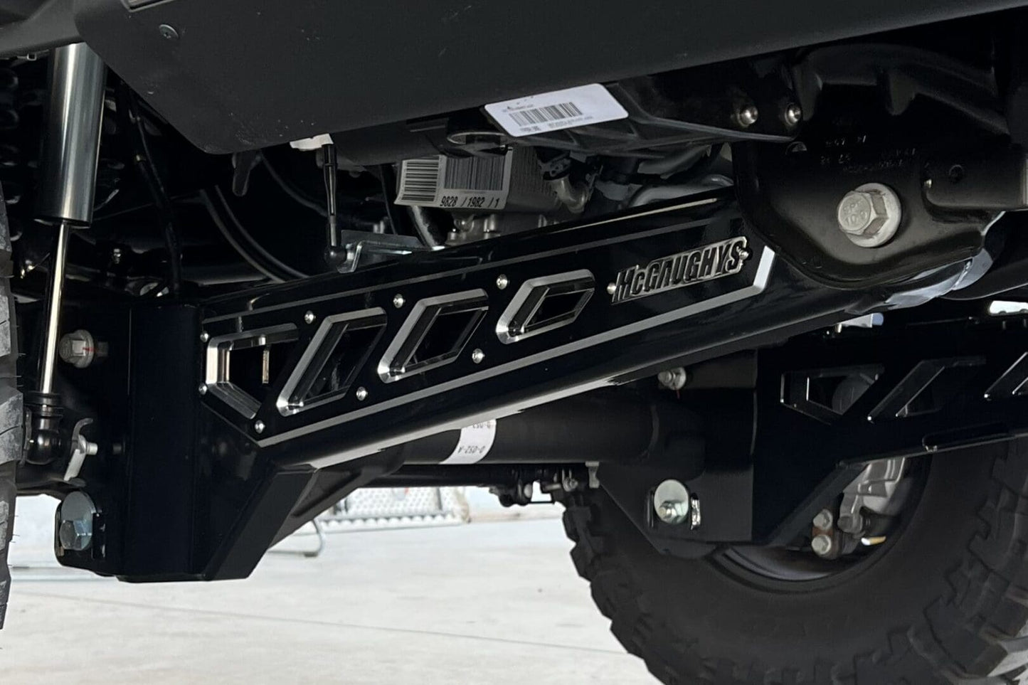 McGaughys 4.5 Inch Premium Lift Kit S/S Black 2023-2024 Ford F350 4WD
