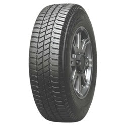 205/75R16C 113/111R MIC AGILIS CROSS CLIMATE Tire