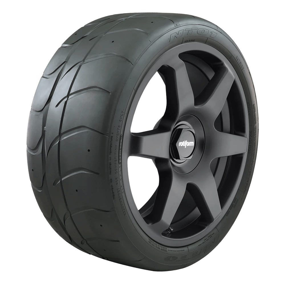 225/45ZR15 Nitto NT01 Tire