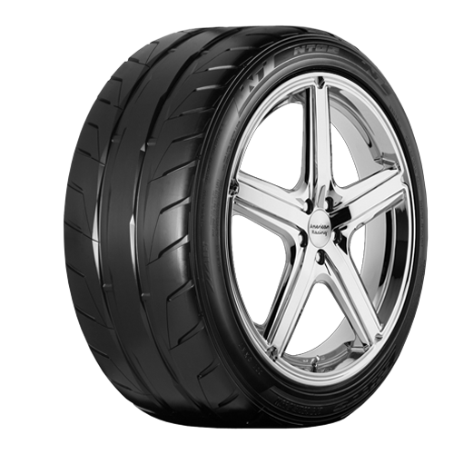 225/40ZR19 Nitto NT05 Tire