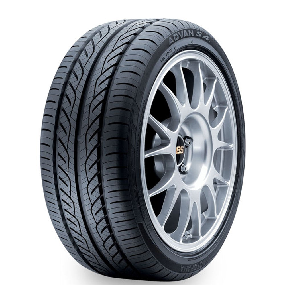 225/55R16 Yokohama Advan S4 Tire