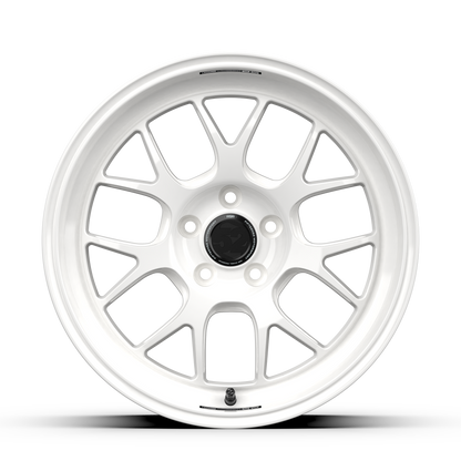 18x8.5 fifteen52 Apex RSR Rally White (Gloss White) Wheel 5x4.25 (42mm)
