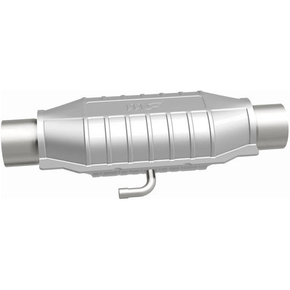 MagnaFlow Universal Catalytic Converter 2.25in Inlet/Outlet Center/Center Oval