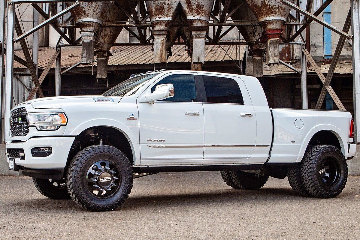 McGaughys 4 Inch Premium Lift Kit 2019-2026 Dodge Ram 3500 4WD