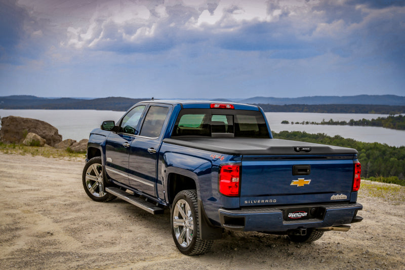 UnderCover 19-20 GMC Sierra 1500 (w/o MultiPro TG) 5.8 ft Elite Bed Cover - Black Textured