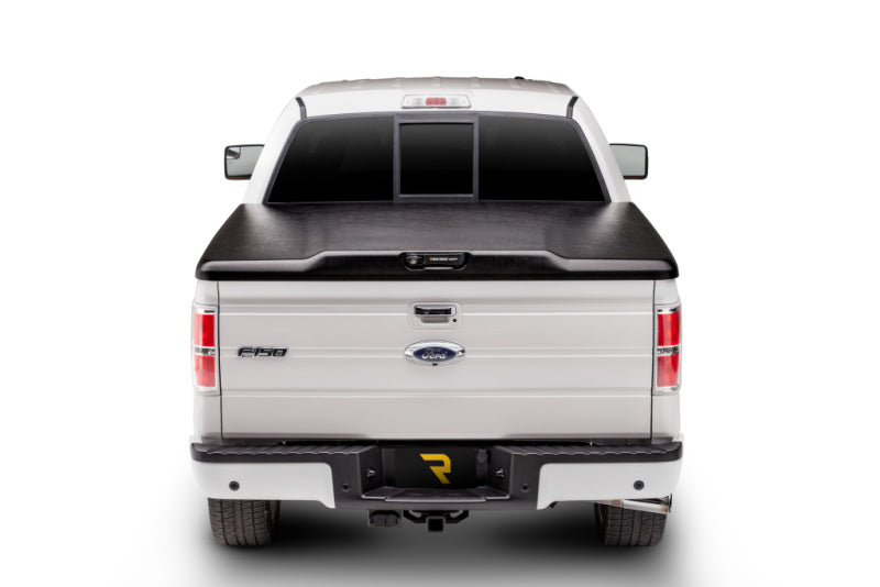 UnderCover 19-20 Chevy Silverado 1500 6.5ft Elite Bed Cover - Black Textured