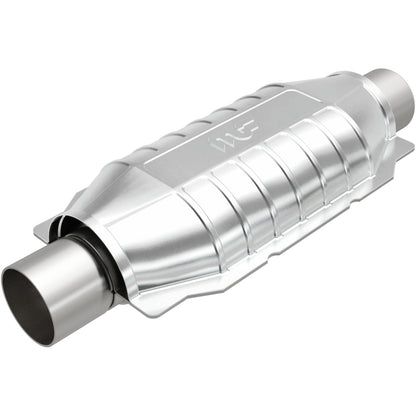 MagnaFlow Universal Catalytic Converter 2.25in Inlet 2.25in Outlet 16in Length 6.375in Width