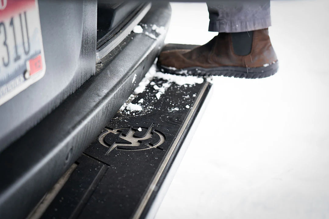 07-UP SPRINTER ULTRADECK STEP PAD FOR TUG STEP - FULL WIDTH