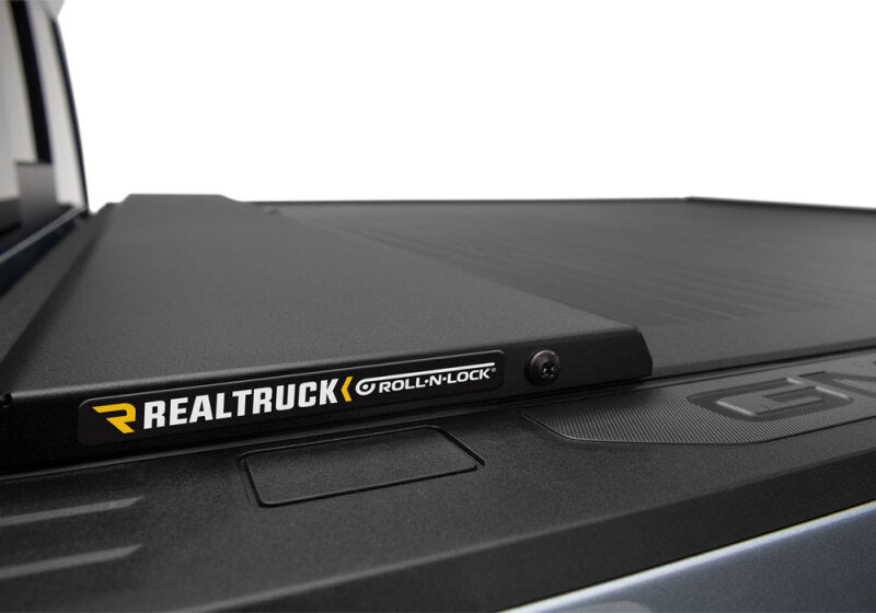 Roll-N-Lock 15-19 Chevrolet Colorado/GMC Canyon 59-1/8in A-Series Retractable Tonneau Cover