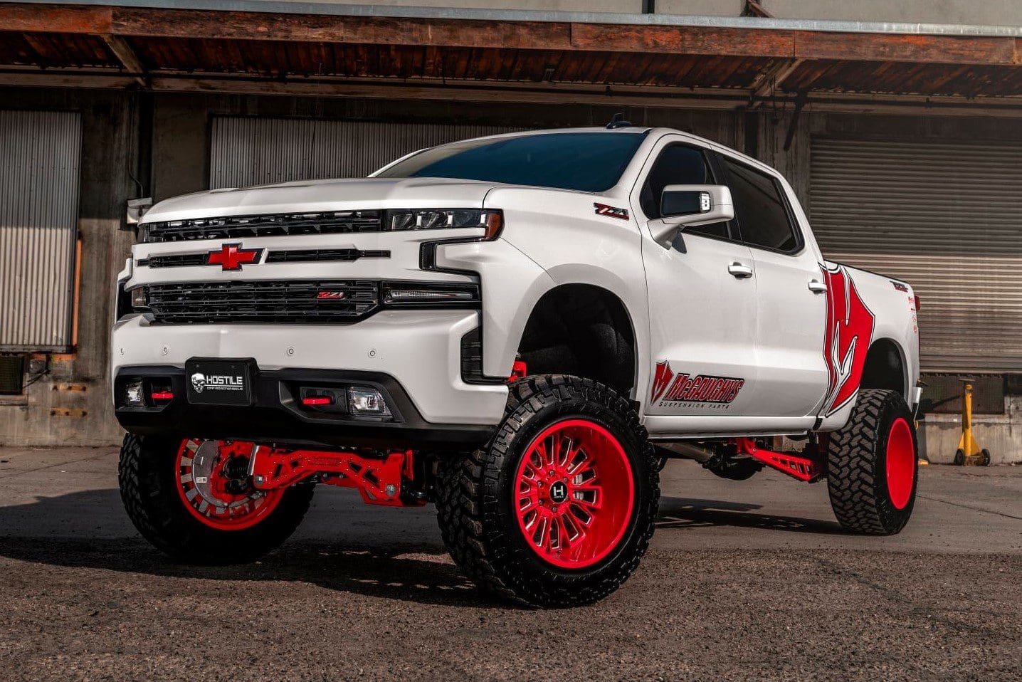 McGaughys 7-9 Inch Premium Lift Kit 2019-2025 Silverado/Sierra 1500 2WD