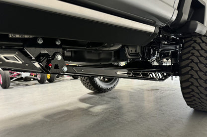 McGaughys Premium S/S Traction Bar Kit 2023-2024 Ford F250 Short Bed