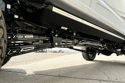 McGaughys 8 Inch Premium S/S Black Lift Kit 2023-2024 Ford F450 4WD