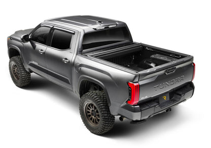 Roll-N-Lock 2022 Toyota Tundra (66.7in. Bed Length) E-Series XT Retractable Tonneau Cover
