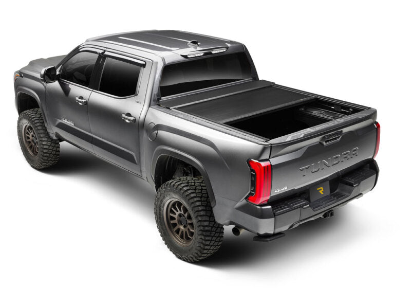 Roll-N-Lock 2022 Toyota Tundra (66.7in. Bed Length) E-Series XT Retractable Tonneau Cover