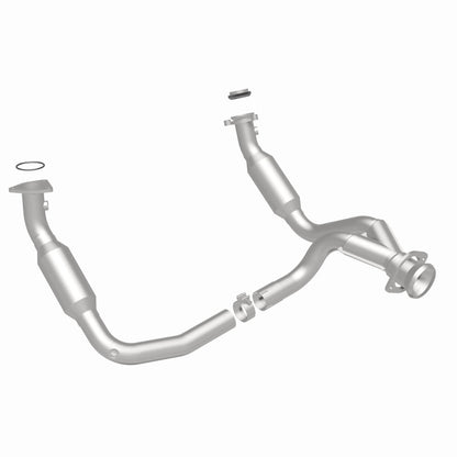 MagnaFlow 09-10 Cadillac Escalade 6.2L Direct Fit Converter