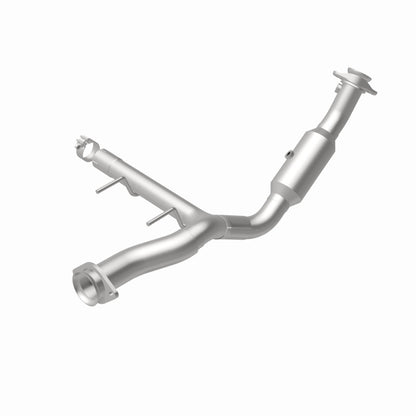 MagnaFlow 15-17 Ford F-150 5.0L Direct Fit Converter