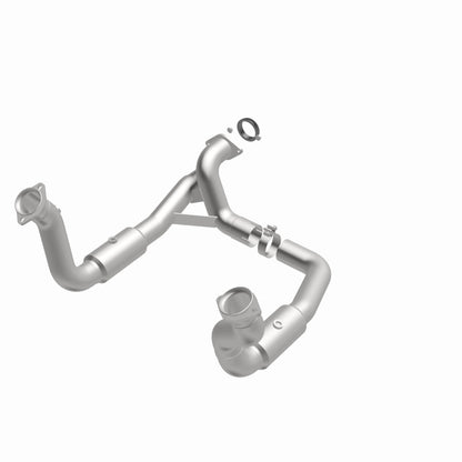 MagnaFlow 11-17 Ford F-250 Super Duty 6.2L Direct Fit Converter