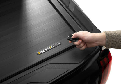 Roll-N-Lock 2022 Toyota Tundra (66.7in. Bed Length) E-Series XT Retractable Tonneau Cover