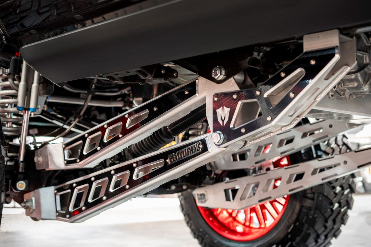 McGaughys 8 Inch Premium Lift Kit 2019-2024 Dodge Ram 3500 4-Link Kit 4WD