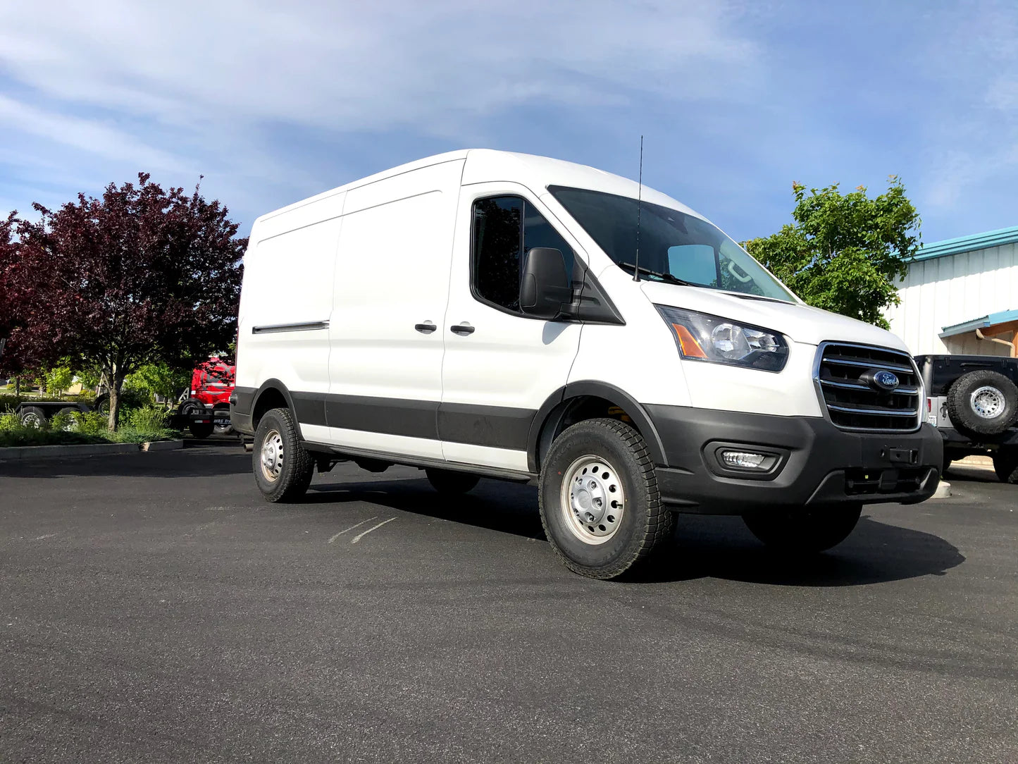TOPO 2 INCH FRONT AND REAR LIFT KIT - FORD TRANSIT 18-UP, BLUE COIL