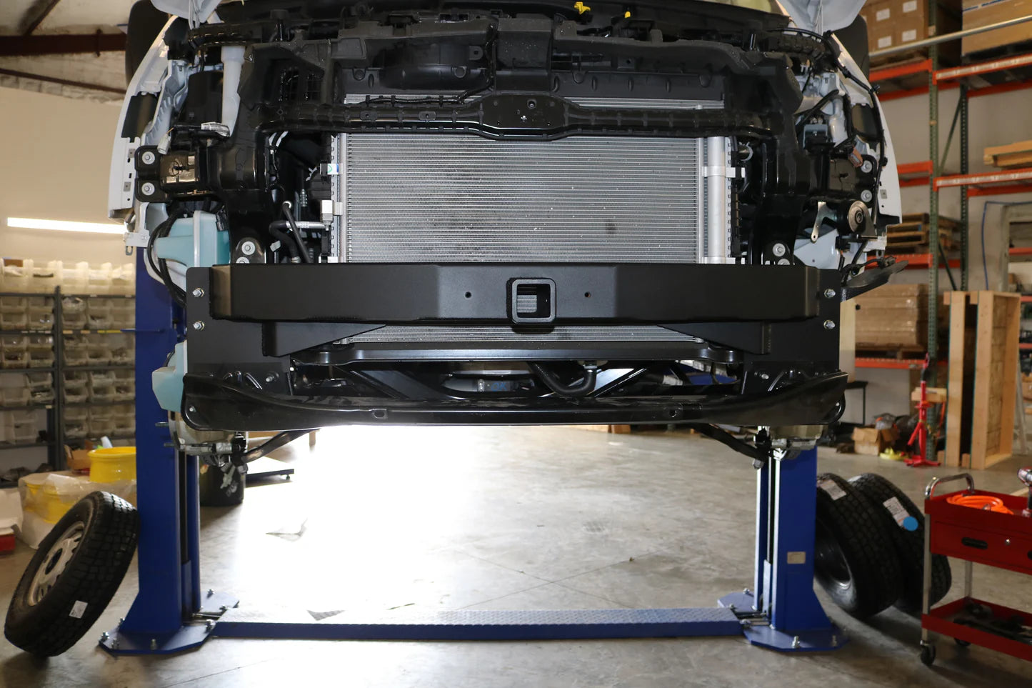 15-UP FORD TRANSIT, FRONT RECEIVER HITCH