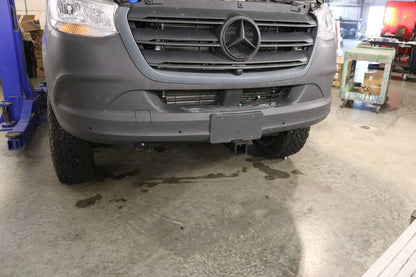 FRONT HITCH MOUNT - SPRINTER 19-UP
