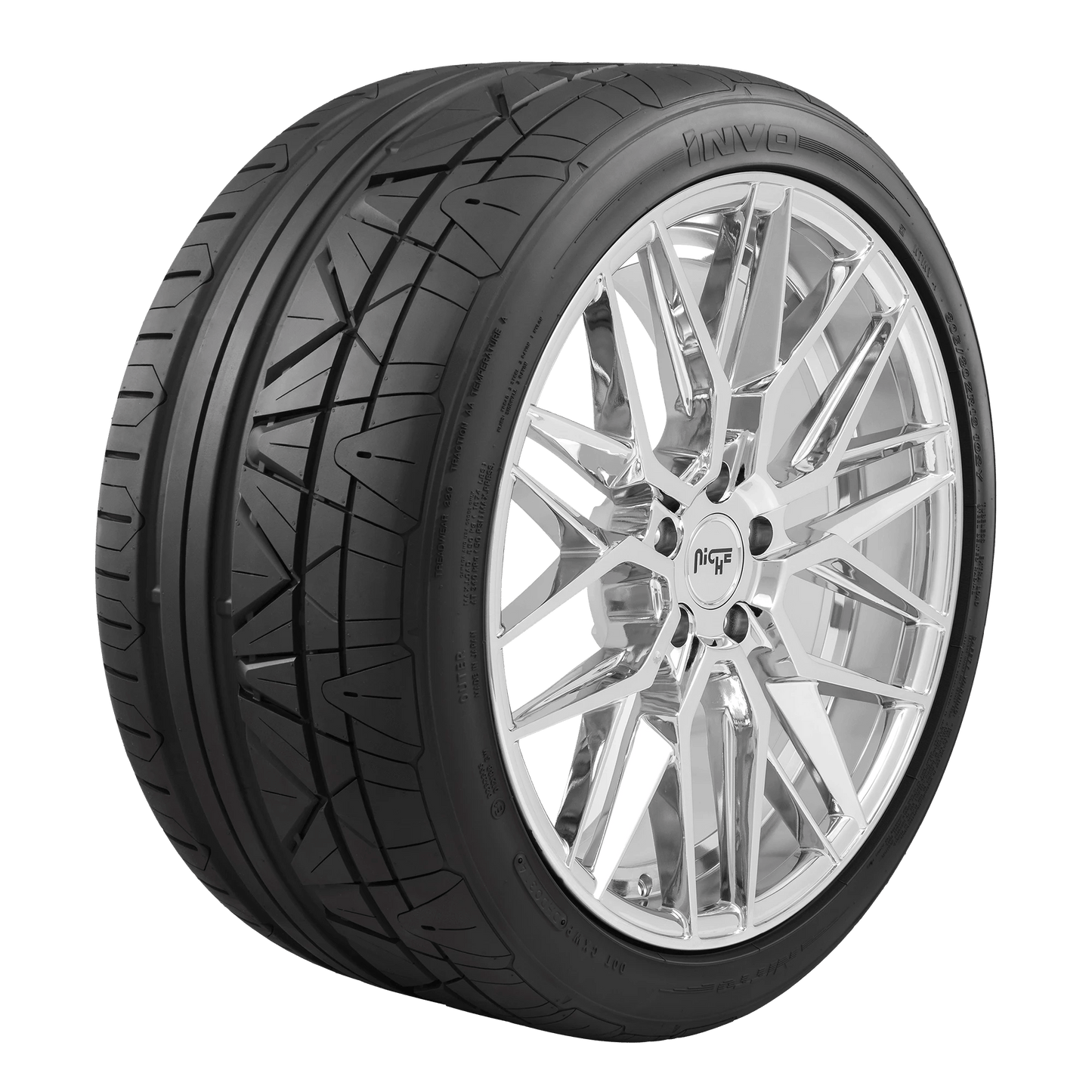 255/45R18 Nitto Invo Tire