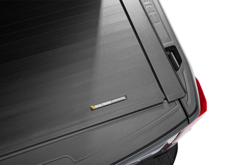 Roll-N-Lock 2019 Chevy Silverado 1500 77-3/4in E-Series Retractable Tonneau Cover