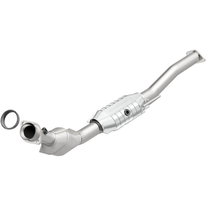 MagnaFlow Direct Fit Catalytic Converter 04-06 Ford Ranger 2.3L CA