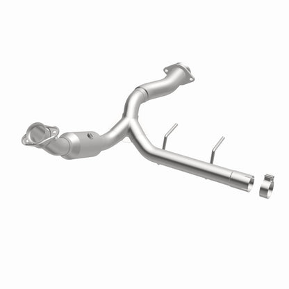 MagnaFlow 15-17 Ford F-150 5.0L Direct Fit Converter