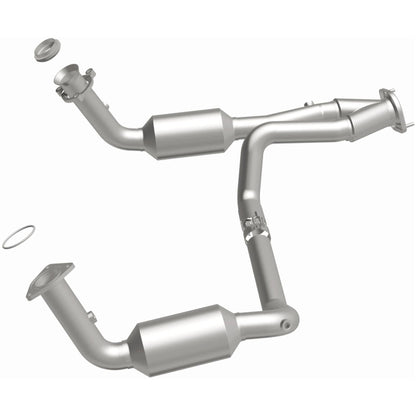 MagnaFlow California Direct Fit Converter 03 Cadillac Tahoe 4.8L