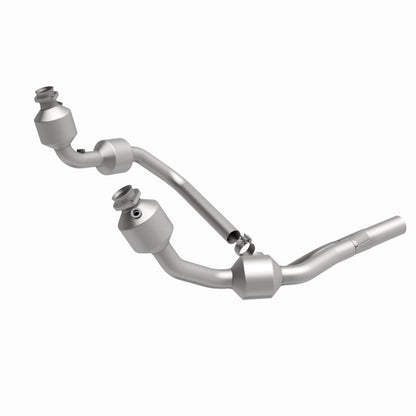 MagnaFlow Direct Fit Catalytic Converter 07-09 Jeep Wrangler 3.8L