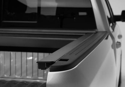 Roll-N-Lock 16-17 Toyota Tacoma Double Cab 60-1/2in E-Series Retractable Tonneau Cover