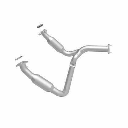 MagnaFlow 07-08 Chevrolet Tahoe 5.3L Direct Fit Converter
