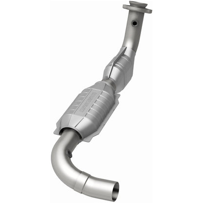 MagnaFlow Direct Fit Catalytic Converter 97 Ford F-150 5.4L (California)