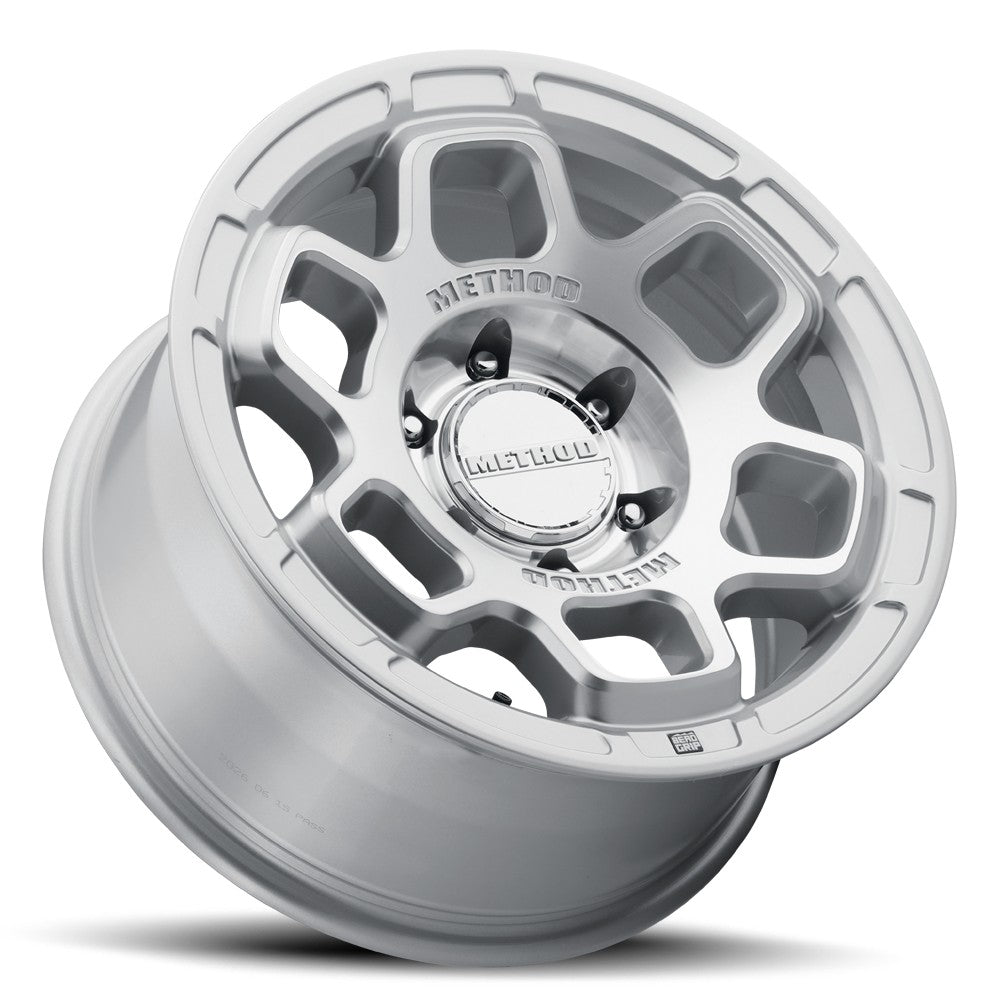 18x9 Method MR710 HD Bead Grip Machined - Clear Coat Wheel 6x5.5 (12mm)