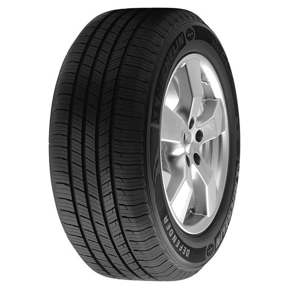 205/60R15 Michelin Defender Tire