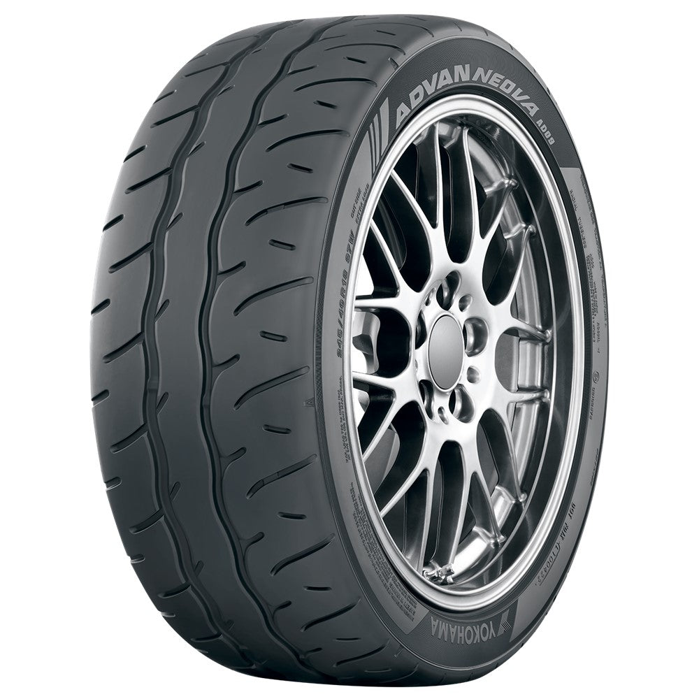 305/30R20 Yokohama Advan Neova AD09 Tire